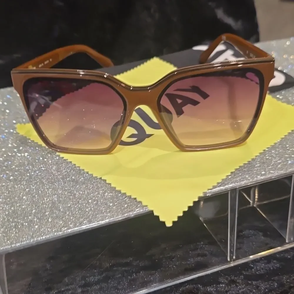 Quay Australia‎ Level Up Square Sunglasses- Chocolate
